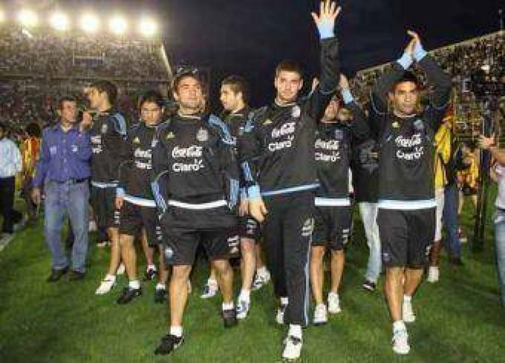 25 mil personas acompa�aron el entrenamiento de la Selecci�n