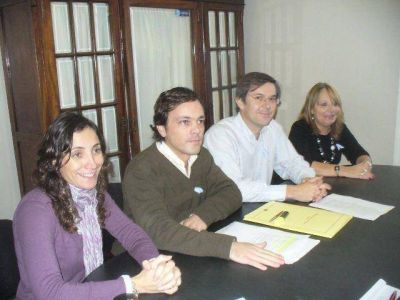 RADICALES PIDEN INFORMACION AL GOBIERNO PARA APROBAR RENDICION DE CUENTAS