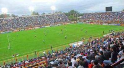 Capitanich: "Estamos orgullosos de este estadio"