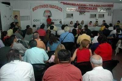 UCR: l�neas minoritarias consens�an un frente interno