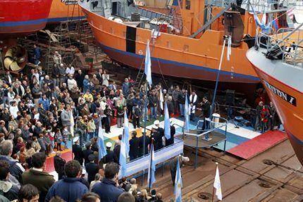 Contessi hizo Patria botando el barco 114 desde su Astillero