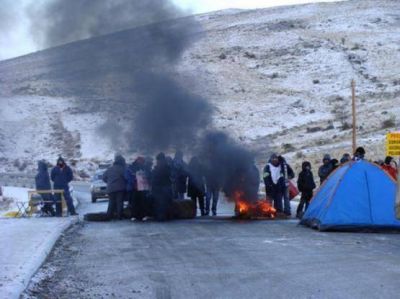 Quelin intim� a los docentes a levantar el bloqueo en Las Heras