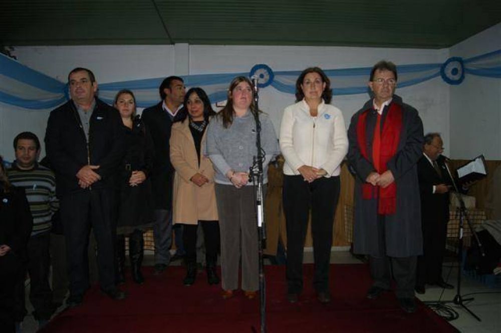 LUJ�N - LA INTENDENTA ROSSO PRESIDI� EL ACTO CENTRAL POR EL 201� ANIVERSARIO DE LA REVOLUCI�N DE MAYO