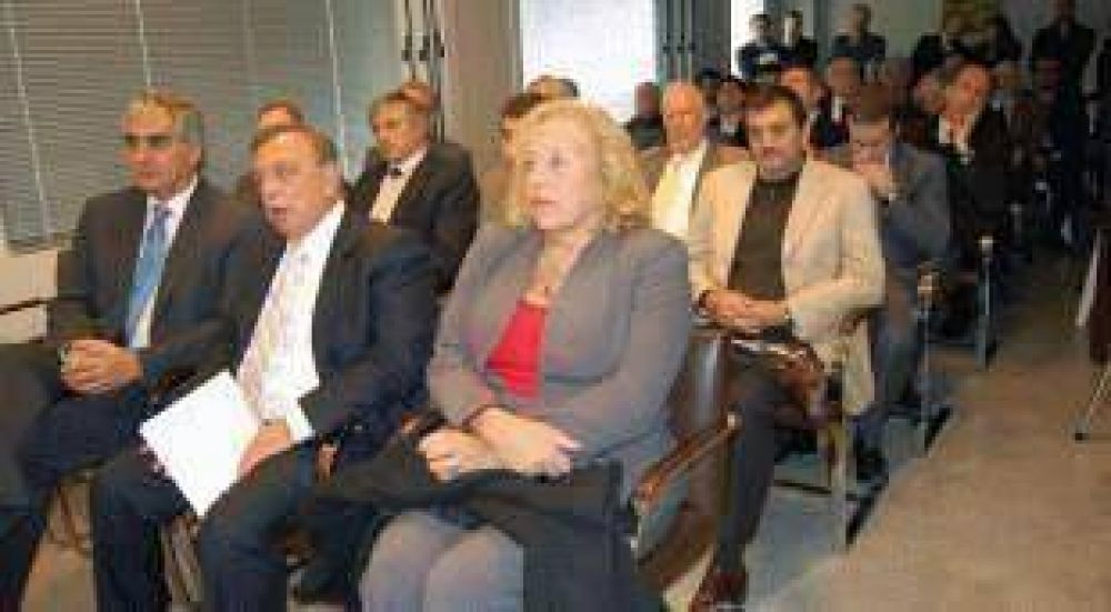 Presentaron en Pilar el nuevo Plan de Regionalizaci�n Provincial