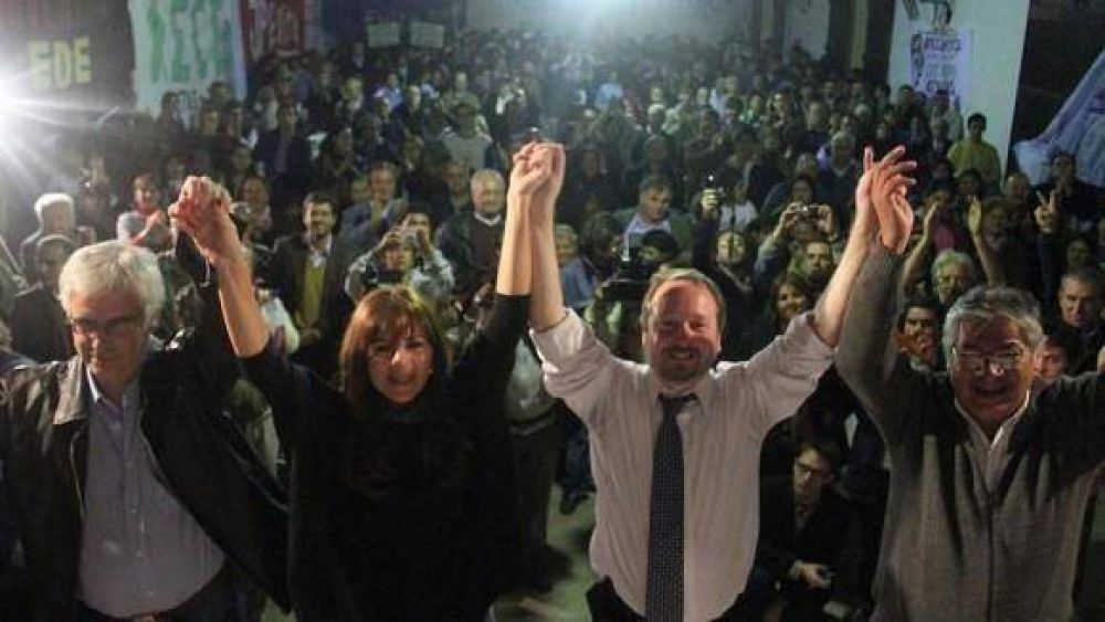 Sabbatella: �Estoy convencido de que Stella Maris ser� electa Gobernadora�