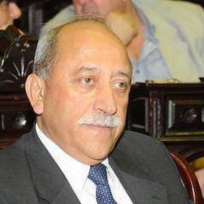 Piden que se cite al ministro  Dom�nguez para que explique  qu� pasa con el dinero del FET