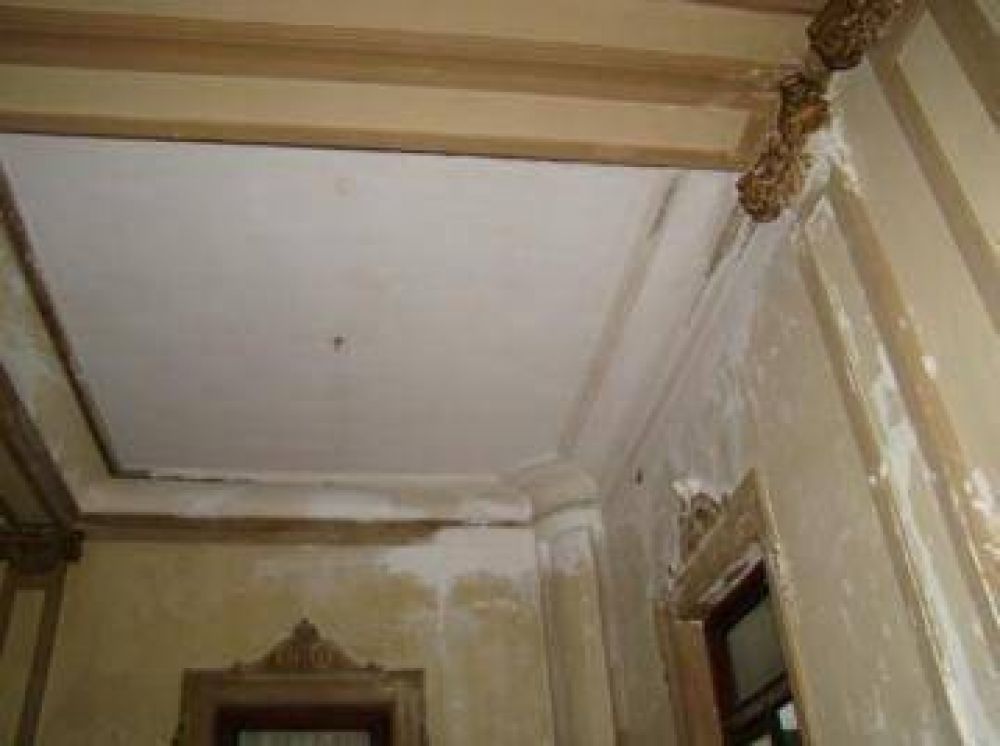 Reparan sectores de la Planta Alta del Palacio Municipal