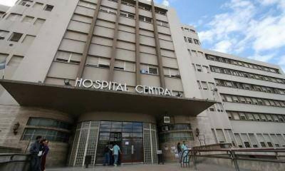 Hospitales: si no hay acuerdo, el jueves comenzar�an los paros