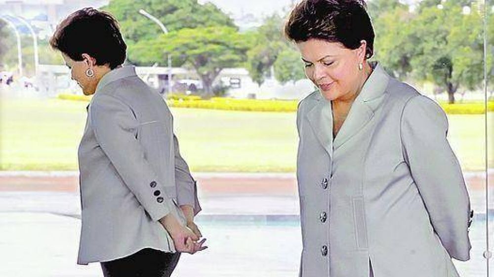 Brasil: investigar�n a un ministro clave de Dilma