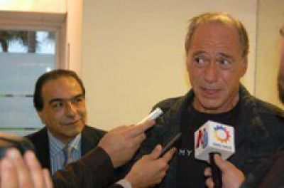 Zaffaroni llega a Corrientes para disertar
