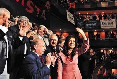Cristina decidi� ir por la reelecci�n y lo anunciar� cuando regrese de viaje