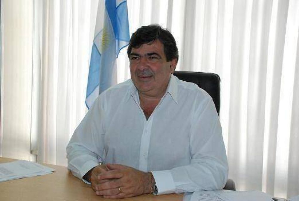 Internas radicales: Peche asegura seguir abierto al di�logo y el consenso