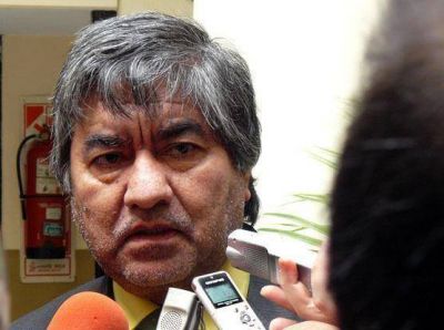 "Los ingenios tucumanos bailan al comp�s de Ledesma"