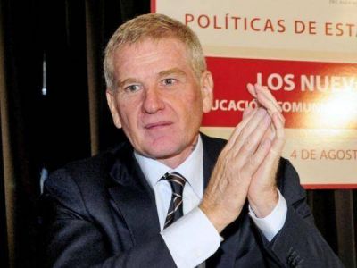 De Narv�ez asegur� que no tiene "ning�n l�mite con el socialismo"