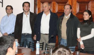 El PJ present� proyectos para j�venes