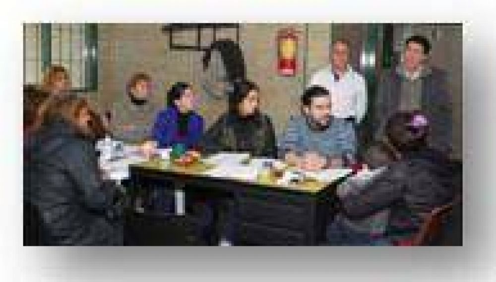 LAN�S - D�AZ P�REZ RECORRI� LAS INSTALACIONES DE LA UNIDAD SANITARIA �MONTE CHINGOLO�