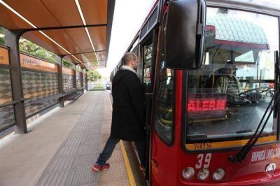 Arranc� el Metrob�s en Juan B. Justo