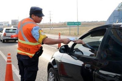 Hubo 93 muertes menos en rutas controladas por la Polic�a Caminera