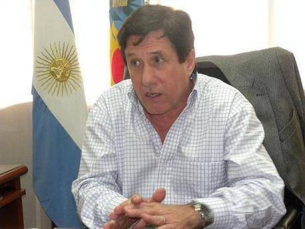DIAZ PEREZ: �ROMPI TODOS LOS RECORDS DE OBRAS PUBLICAS DE TODA LA HISTORIA DE LANUS�