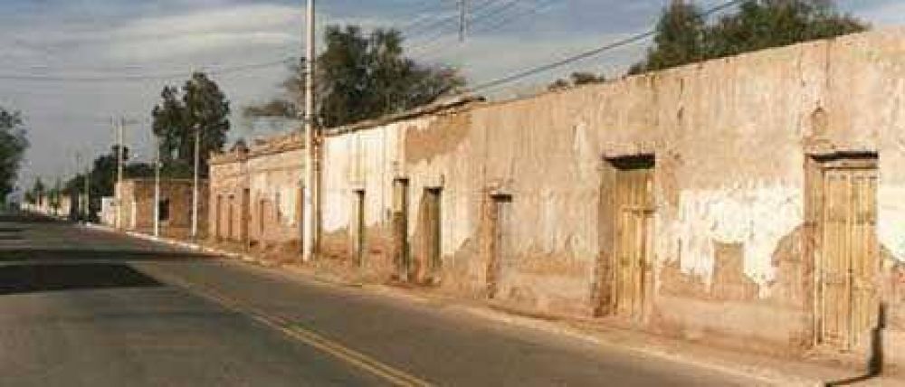 Duras acusaciones de la esposa de Carrizo