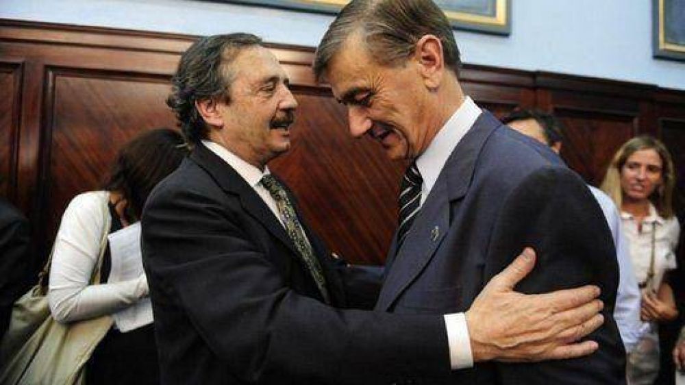 No habr� f�rmula con Alfons�n y Binner analiza su futuro