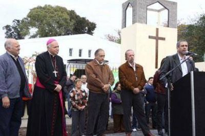 Inauguraron la sede de la Parroquia �Nuestra Se�ora de la Paz� en Wilde