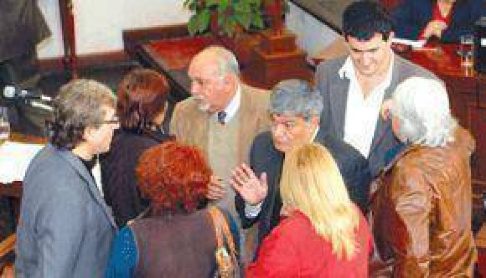 APLAUDIERON A EDILES DEL PO POR APOYAR UN PROYECTO