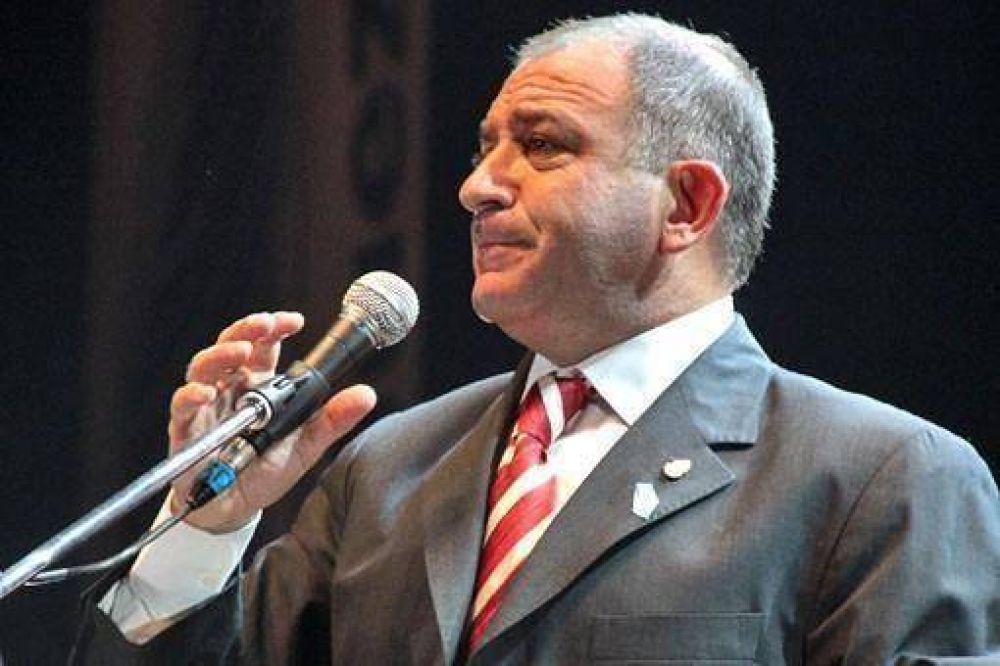 Juez critic� obras de Schiaretti y dijo que le preocupan la salud y educaci�n