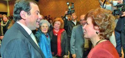 �Hay personas con nombre y apellido que lucran violando la ley�
