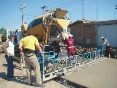  El Gobierno pavimentar� m�s de 400 cuadras en el interior provincial
