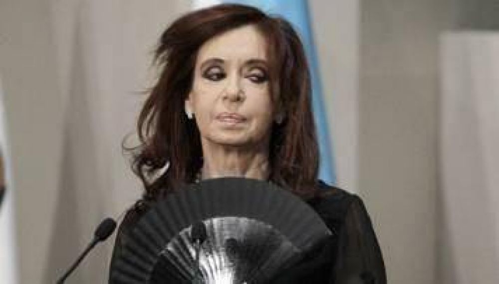 Desmienten golpe de calor de Cristina en Roma