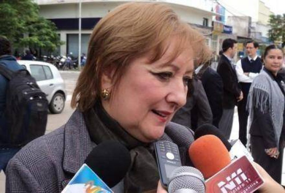 Econom�a ya trabaja para abonar el medio aguinaldo 