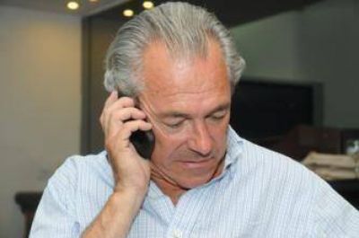 Barletta apura a socios del Frente