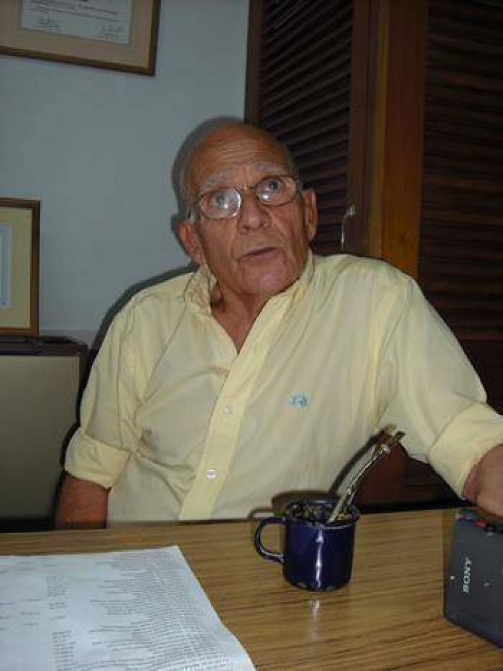 Beto Rivas abandon� a De Narv�ez, habl� con Bali Bucca y apuesta por Duhalde presidente