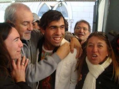 Carlos T�vez bautiz� a su hija en Luj�n