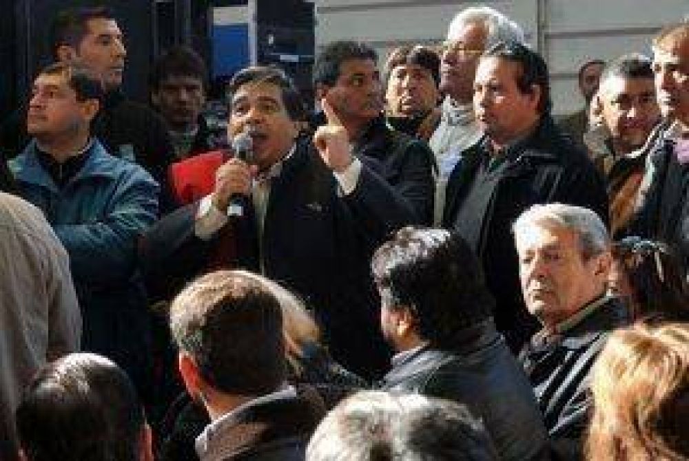 Ishii se llevo el protagonismo del congreso del PJ Bonaerense