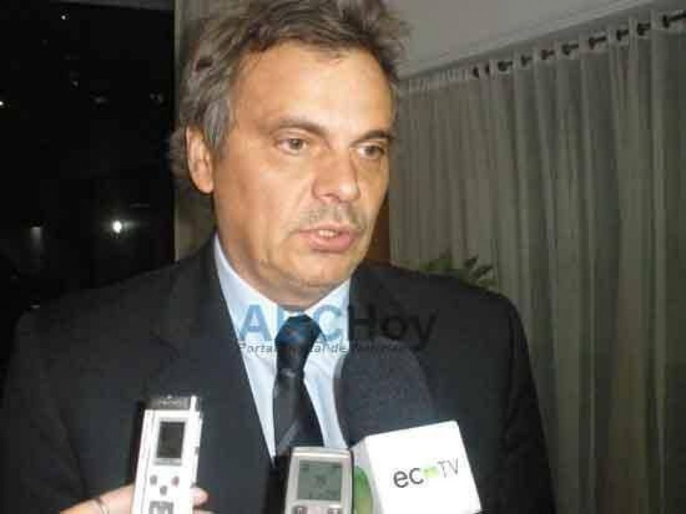 Mate: �Podemos ser el �nico pa�s del mundo que legalice el consumo de coca�na�