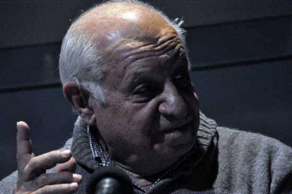 H�ctor Cura: �Me hicieron un favor, yo me quer�a jubilar�