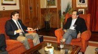 El Gobernador de la Provincia recibi� a Presidente del Baco Bice