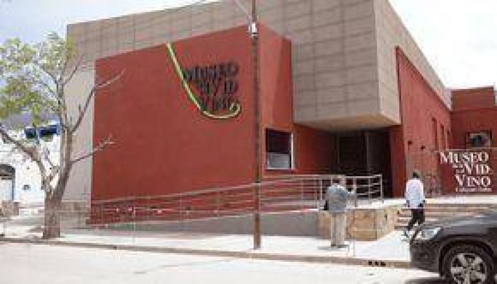 EN MENOS DE TRES MESES YA PASARON M�S DE 14 MIL VISITANTES POR EL MUSEO DEL VINO