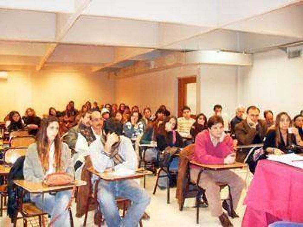 Mario Rovere: �El sistema de salud tiene que articularse de forma m�s solidaria�
