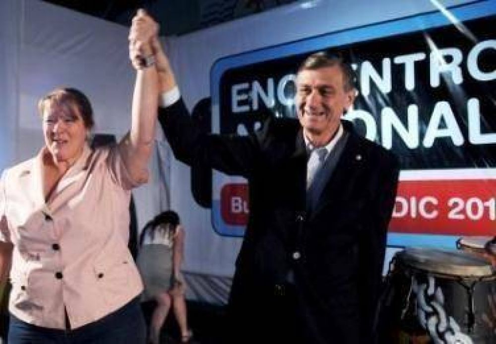 GEN: NO al acuerdo Alfons�n- De Narv�ez. 