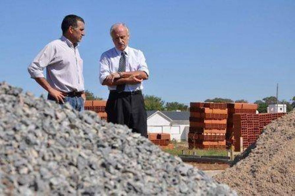 Tras su lanzamiento, Feito habl� por primera vez de su candidatura