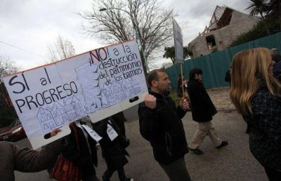 Vecinos reclaman por la defensa del patrimonio