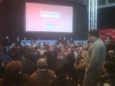 Participaci�n olavarriense en el lanzamiento de la f�rmula Alfons�n-De Narv�ez