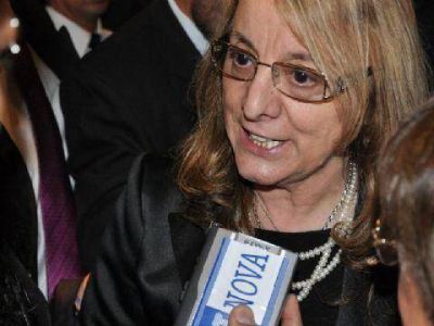 Alicia Kirchner lanza Colina en la Provincia