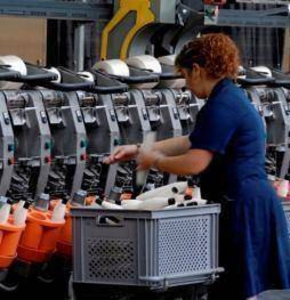 Promoci�n Industrial. Gremio textil desconf�a de las gestiones de Jorge Yoma
