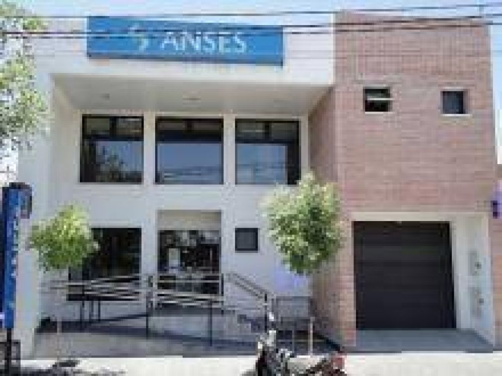En La Pampa se entregar�an alrededor de 30.000 asignaciones familiares por hijo de $ 220