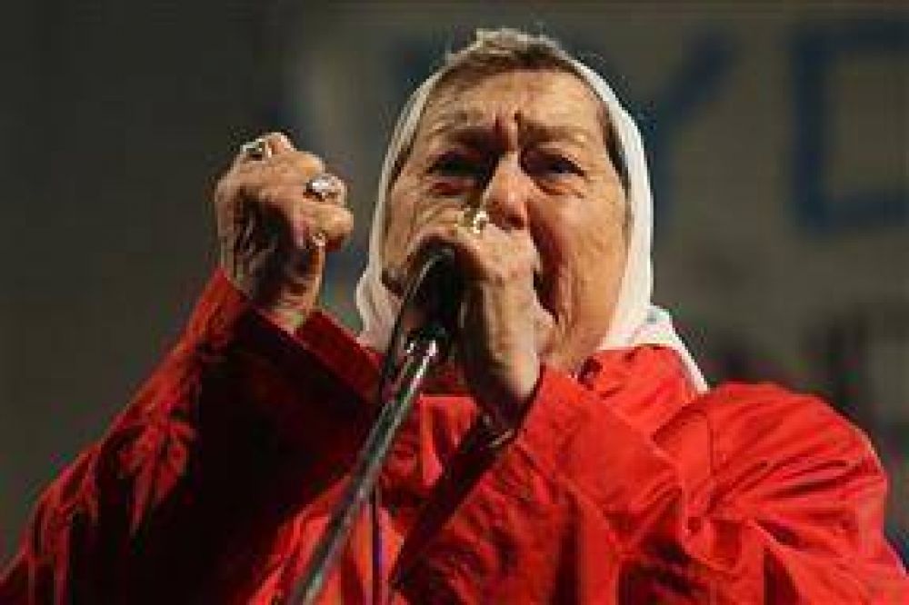 Bonafini admiti� que "hace dos a�os" que discut�a con Schoklender por dinero