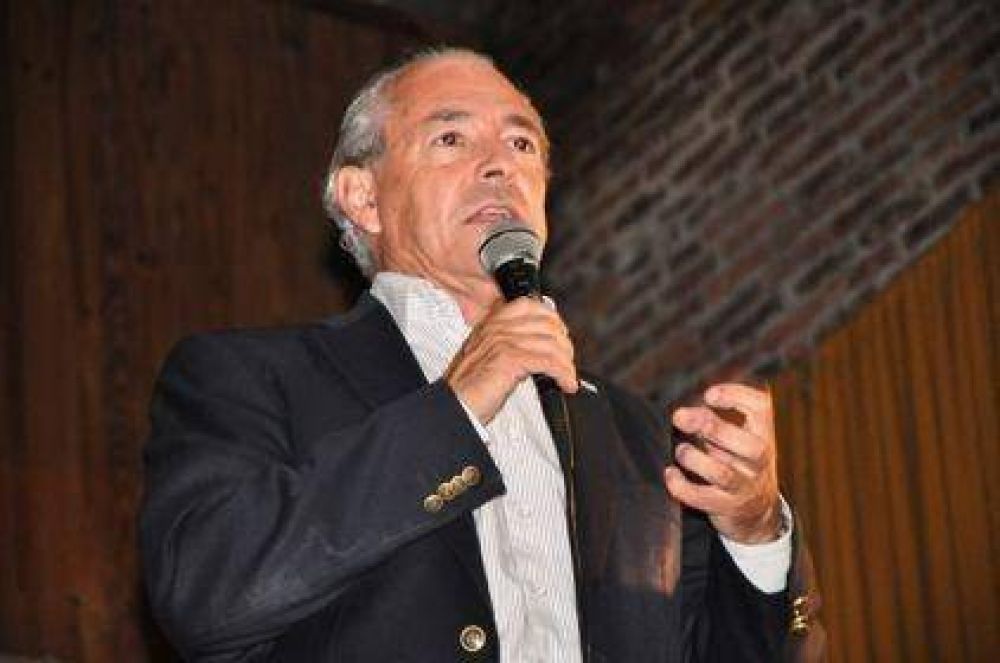 Mario Barletta:"El Frente Progresista debe ratificar el proceso iniciado con Binner-Tessio"